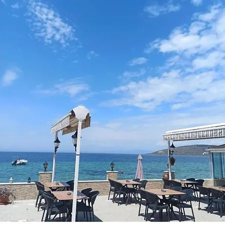 Hotel Kum Marmara Adasi