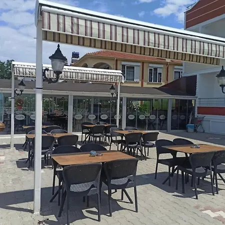 Hotel Kum *