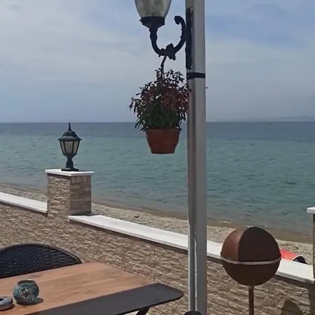 Hotel Kum Marmara Adasi