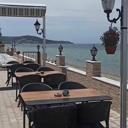 Kum * Marmara Adasi