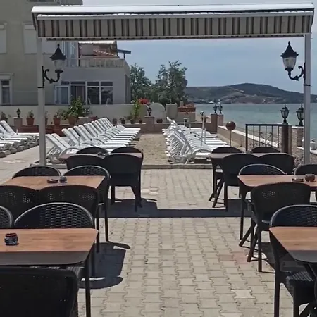 Kum Hotel *